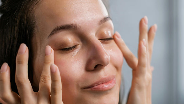 The Science Behind Moisturizing Hyaluronic Acid for All Skin Types